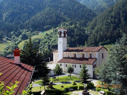 Albergo Belvedere 科廖 外观 照片