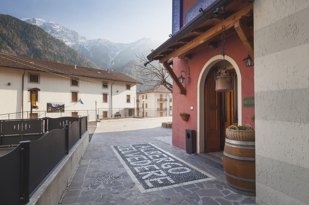 Albergo Belvedere 科廖 外观 照片